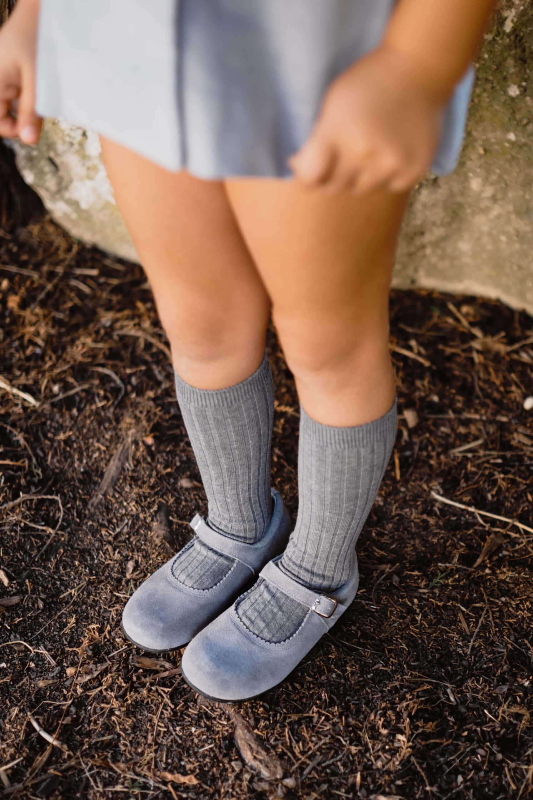 Merceditas ante gris zapatos niña fabricados en España Biguel