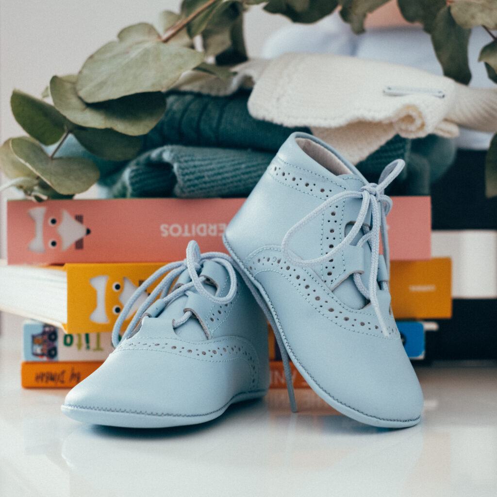 Botas Bebe sin suela Cordones Azul Celeste