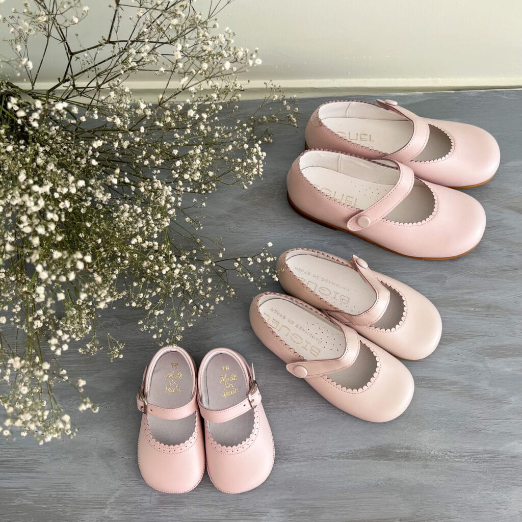 Zapatos bebe niña piel rosa Biguel